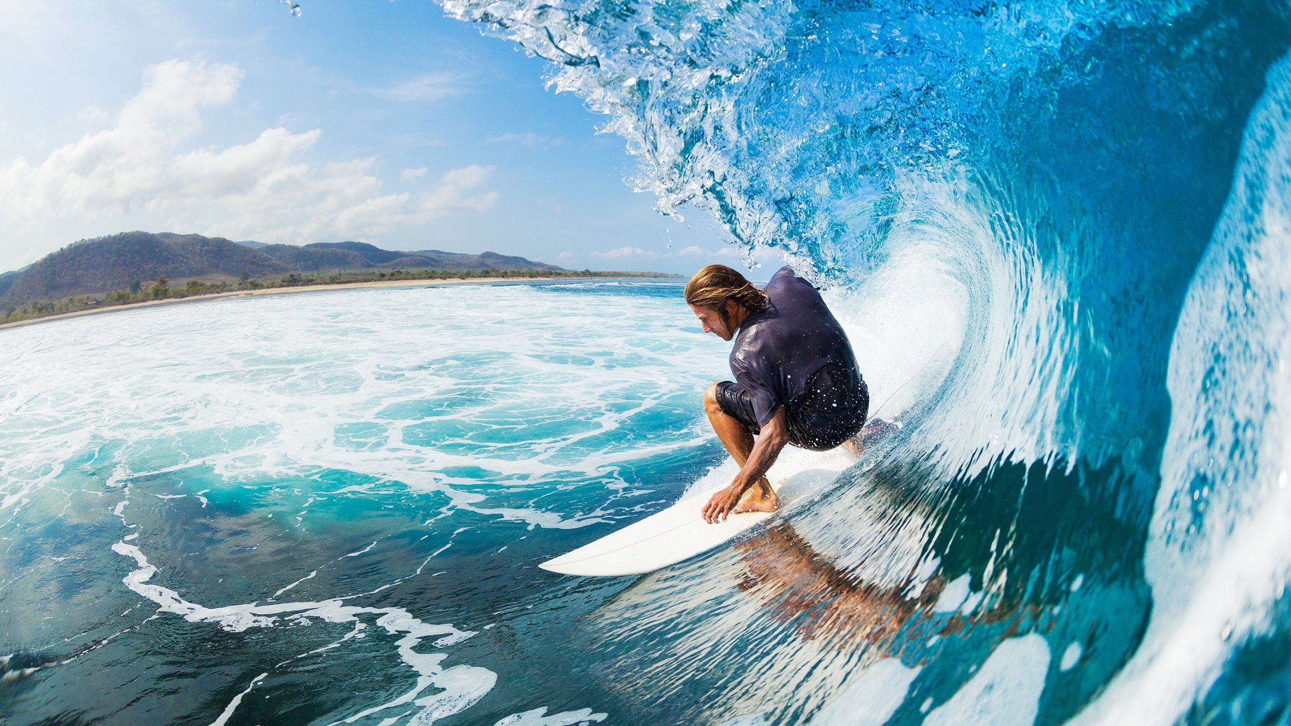 9游游戏官网-《电竞场馆创新设计：科技与艺术的完美融合》，电竞馆的设计迎合年轻